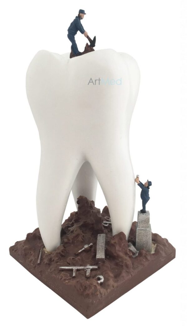 Escultura Pintada Pedreiros com Dente Artmed